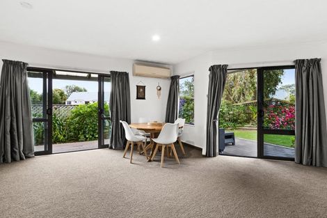 Photo of property in 2/16 Alan Styles Place, Greenmeadows, Napier, 4112