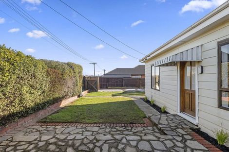 Photo of property in 39 Richill Street, Belfast, Christchurch, 8051