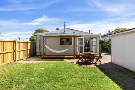 Photo of property in 55 Dampier Street, Woolston, Christchurch, 8023