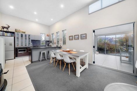 Photo of property in 31a Kings Drive, Wanaka, 9305