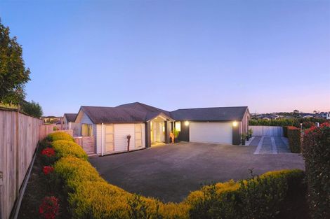 Photo of property in 11 Lam Terrace, Riverhead, 0820