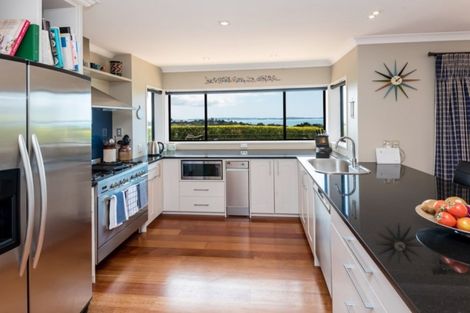 Photo of property in 18 Towbridge Place, Howick, Auckland, 2014