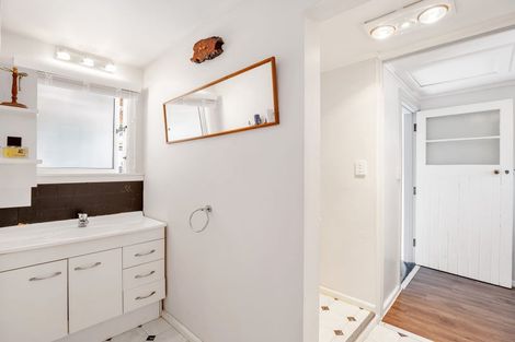 Photo of property in 15 Bay Road, Oxford, 7430