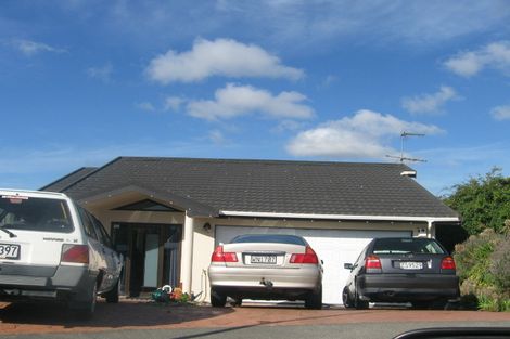 Photo of property in 23 Molyneux Close, Whitby, Porirua, 5024