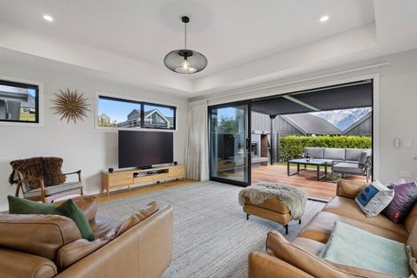Photo of property in 28 Mcadam Drive, Jacks Point, Queenstown, 9371