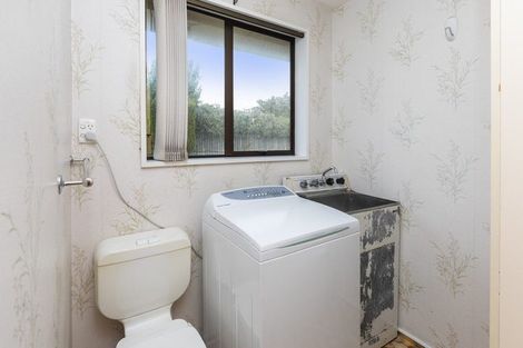 Photo of property in 29 Dinton Street, Russley, Christchurch, 8042