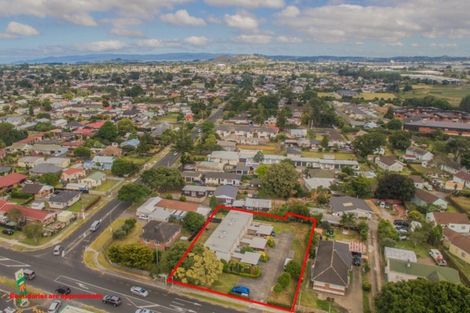 Photo of property in 267 Massey Road, Mangere East, Auckland, 2024