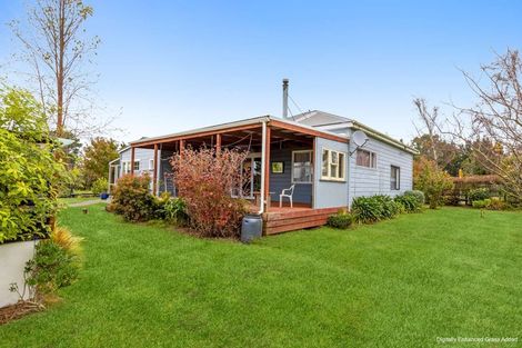 Photo of property in 5 Thor Street, Norsewood, 4974