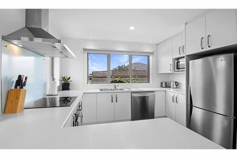 Photo of property in 32a Surfers Place, North New Brighton, Christchurch, 8083