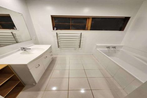 Photo of property in 30 Taha Road, Waimauku, 0881