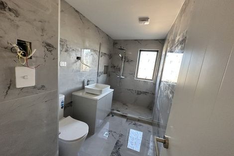 Photo of property in 2c Convair Crescent, Mangere, Auckland, 2022
