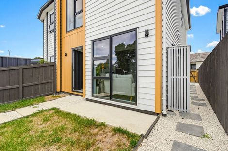 Photo of property in 85b Raglan Street, Mangere East, Auckland, 2024