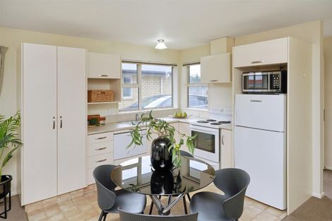 Photo of property in 2/353 Main South Road, Hornby, Christchurch, 8042