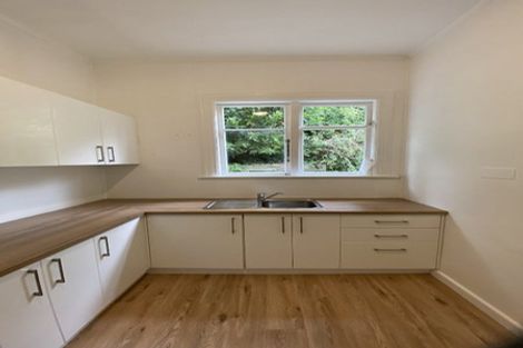 Photo of property in 164 Glenmore Street, Northland, Wellington, 6012