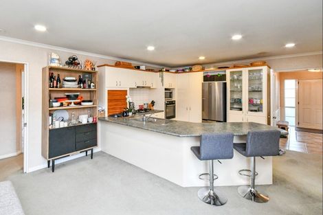 Photo of property in 13 Moss Crescent, Takanini, 2112