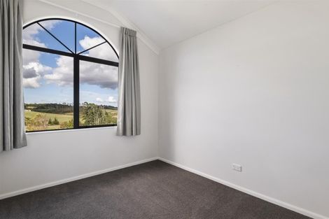 Photo of property in 139 Ostrich Farm Road, Pukekohe, 2676