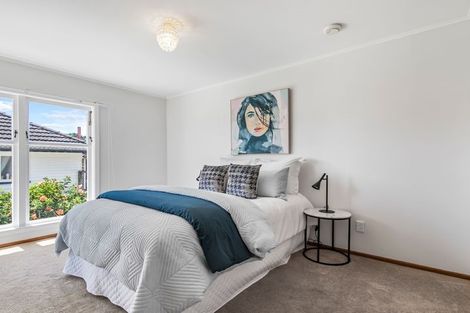 Photo of property in 16 Bedford Street, Te Atatu South, Auckland, 0610