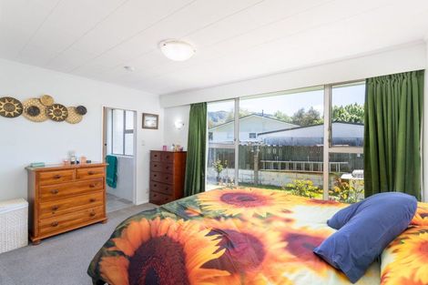 Photo of property in 7 Snell Grove, Clouston Park, Upper Hutt, 5018