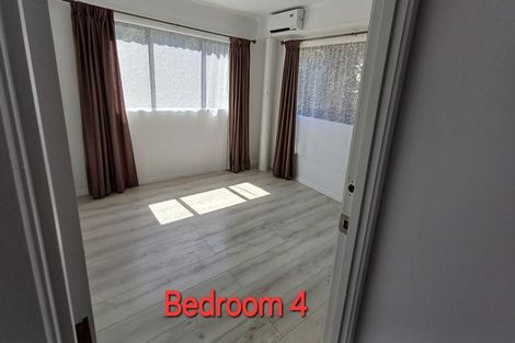 Photo of property in 126 Spinella Drive, Bayview, Auckland, 0629