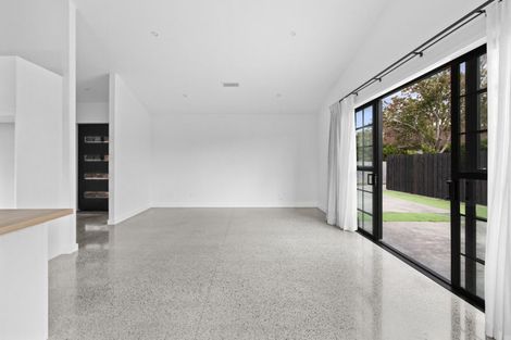 Photo of property in 7 Robinson Street, Cambridge, 3434