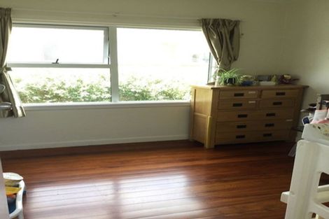 Photo of property in 1/189 Lake Road, Belmont, Auckland, 0622