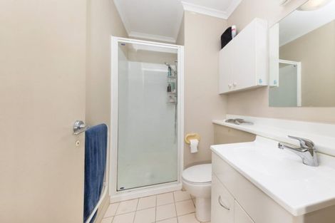 Photo of property in 24/8 Carolina Place, Albany, Auckland, 0632
