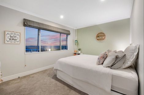 Photo of property in 9 Harvest Avenue, Orewa, 0931