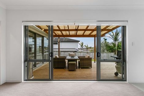 Photo of property in 175 Jeffs Road, Flat Bush, Auckland, 2016