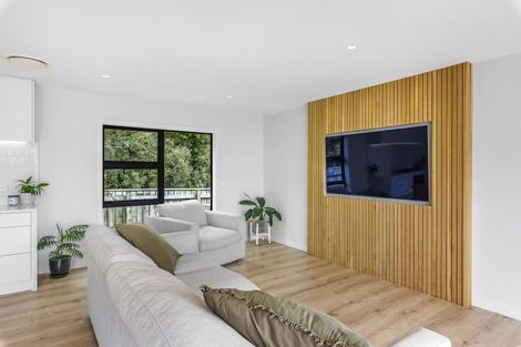 Photo of property in 91 Main Rd Clive, Clive, 4180