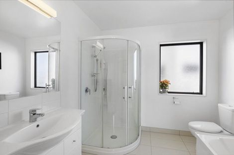 Photo of property in 10 Torbeg Lane, Broomfield, Christchurch, 8042