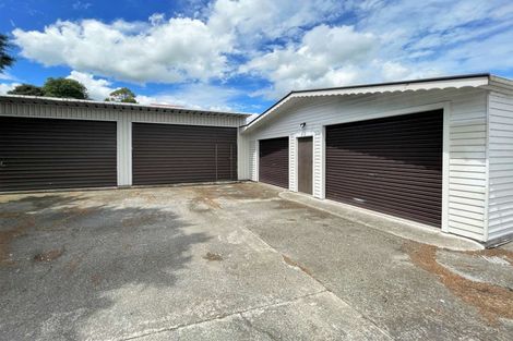 Photo of property in 9 Main Street, Hunterville, 4730