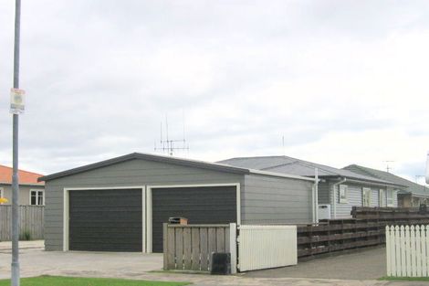 Photo of property in 15 Emmett Street, Greerton, Tauranga, 3112