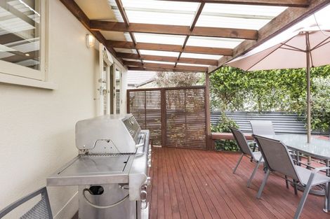 Photo of property in 20 Franklin Avenue, Hokowhitu, Palmerston North, 4410