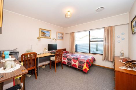 Photo of property in 3 Omega Place, Parkvale, Hastings, 4122