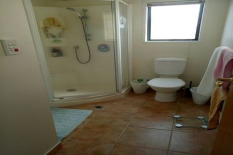 Photo of property in 15 Quebec Road, Milford, Auckland, 0620
