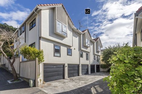 Photo of property in 2/2 Goring Street, Thorndon, Wellington, 6011