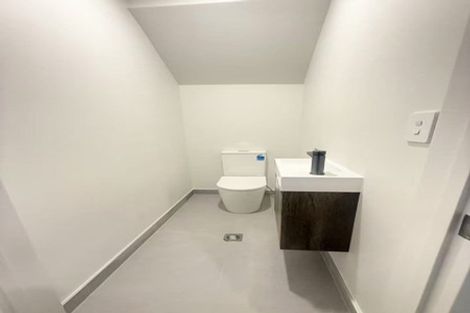 Photo of property in 22 Piringa Road, Pukekohe, 2120