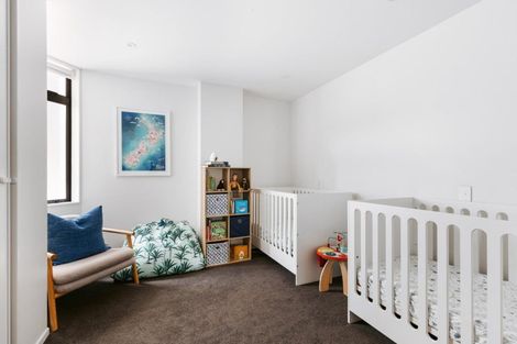 Photo of property in 7/48 Marine Parade, Mount Maunganui, 3116