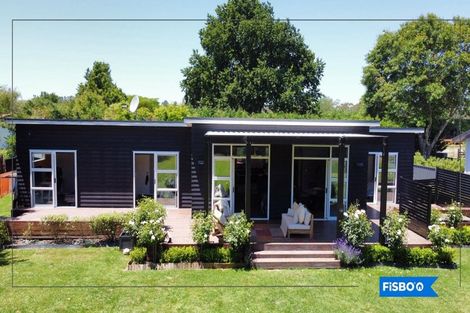 Photo of property in 11 Arabella Way, Waipukurau, 4200