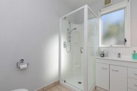 Photo of property in 1/3 Ridd Crescent, Karori, Wellington, 6012