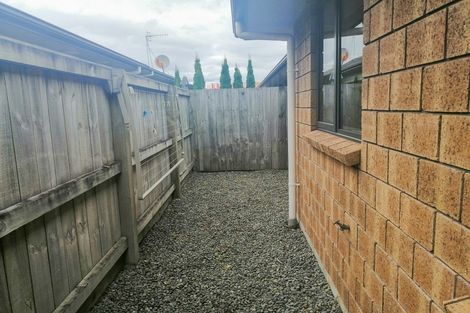 Photo of property in 102u1 Old Farm Road, Hamilton East, Hamilton, 3216