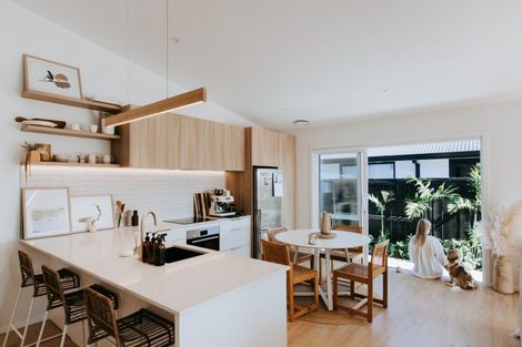 Photo of property in 2 Julie Lane, Papamoa, 3118