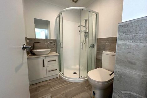 Photo of property in 61d Wellington Street, Pukekohe, 2120