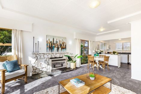 Photo of property in 55 Hawai Street, Two Mile Bay, Taupo, 3330