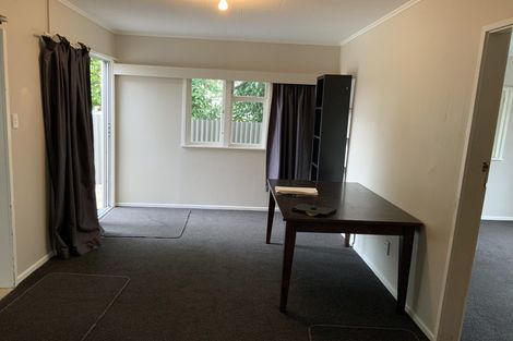 Photo of property in 100 Main Road, Waikanae, 5036
