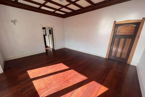 Photo of property in 11 Rolleston Street, Mount Cook, Wellington, 6021