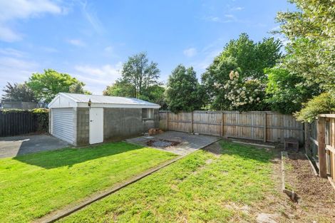 Photo of property in 62 Oakley Crescent, Hornby, Christchurch, 8042