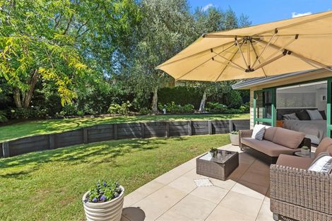 Photo of property in 33 Landing Drive, Albany, Auckland, 0632