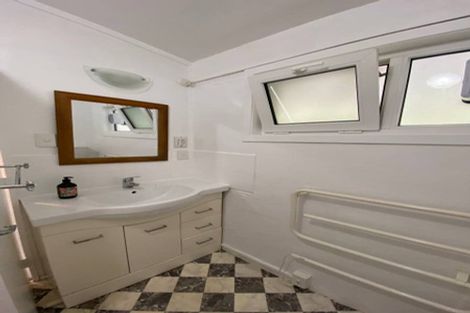 Photo of property in 219f6 Grant Road, Thorndon, Wellington, 6011