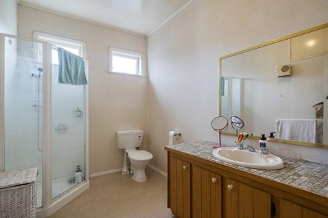 Photo of property in 20a Moana Road, Paraparaumu, 5032